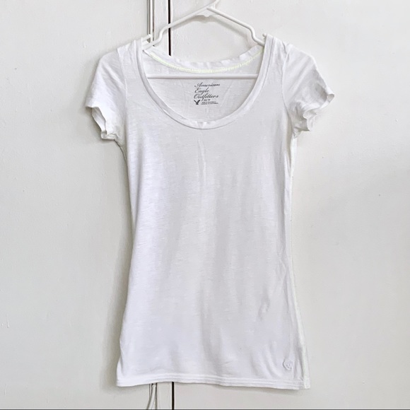 American Eagle scoop neck white short sleeve T-shirt Elena Gilbert - Picture 1 of 3